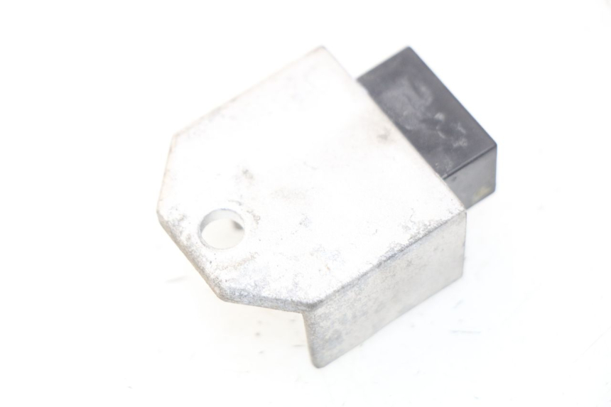 photo de REGOLATORE DI CARICA PEUGEOT LUDIX 50 (2008 - 2017) - Dettaglio del componente