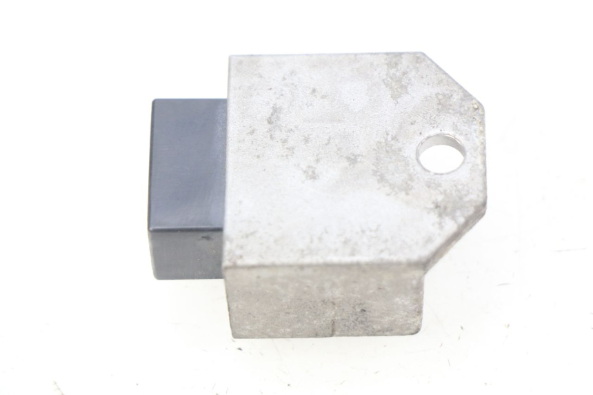 photo de REGOLATORE DI CARICA PEUGEOT LUDIX 50 (2005 - 2007) - Dettaglio del componente