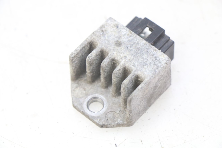 photo de REGOLATORE DI CARICA PEUGEOT LUDIX 50 (2008 - 2017) - Vista principale