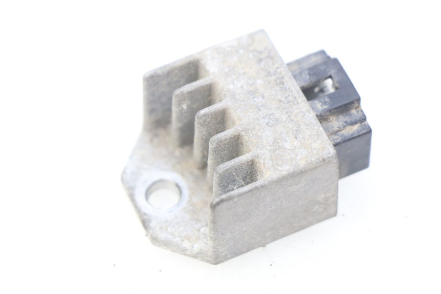 photo de REGOLATORE DI CARICA PEUGEOT LUDIX 50 (2008 - 2017) - Altra angolazione