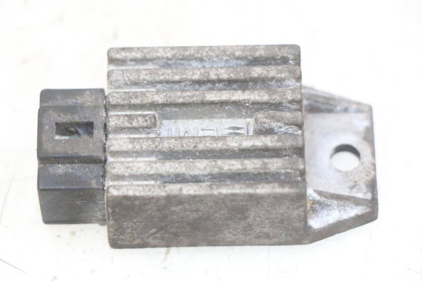 photo de REGOLATORE DI CARICA PEUGEOT LUDIX 50 (2005 - 2007) - Vista principale