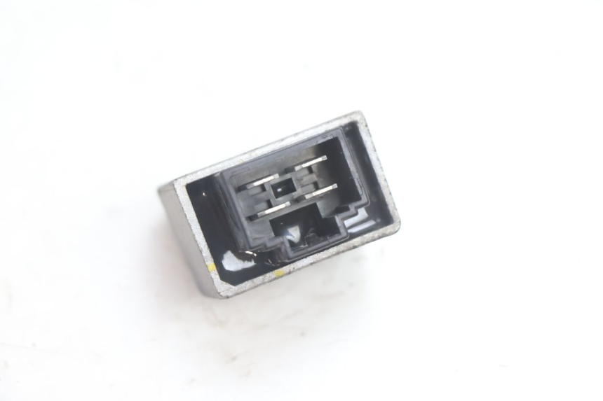 photo de REGOLATORE PEUGEOT LUDIX ONE 14P 50 (2004 - 2013) - Dettaglio del componente