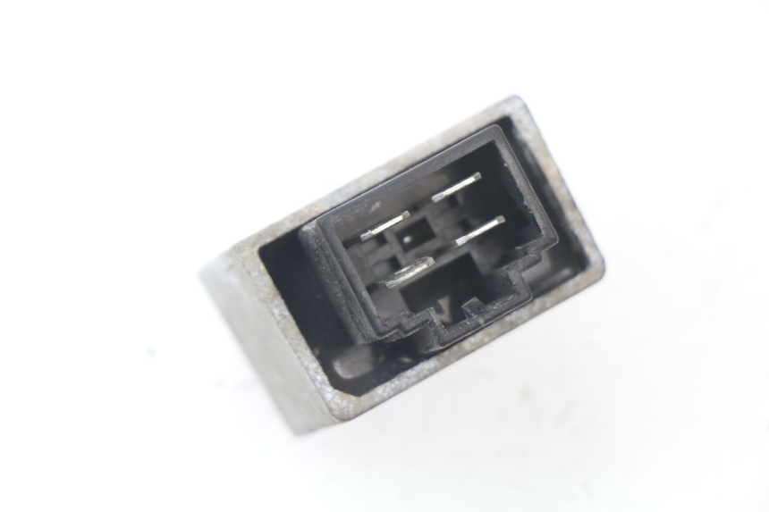 photo de Regolatore di carica PEUGEOT LUDIX ONE 50 (2004 - 2006) - Zoom sullo stato d'uso