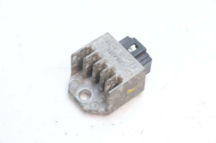photo de Regolatore di carica PEUGEOT LUDIX ONE 50 (2004 - 2013) - Vista principale