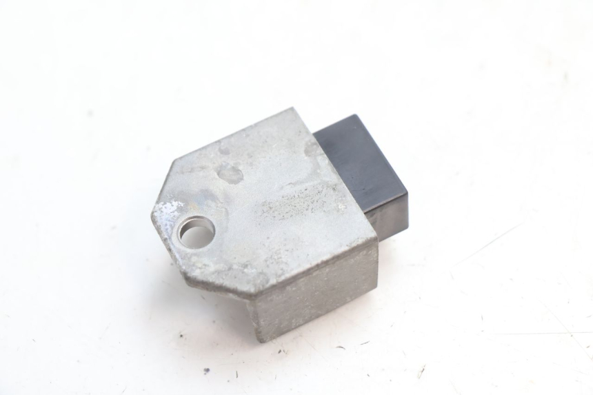 photo de Regolatore di carica PEUGEOT LUDIX ONE 50 (2004 - 2013) - Zoom sullo stato d'uso