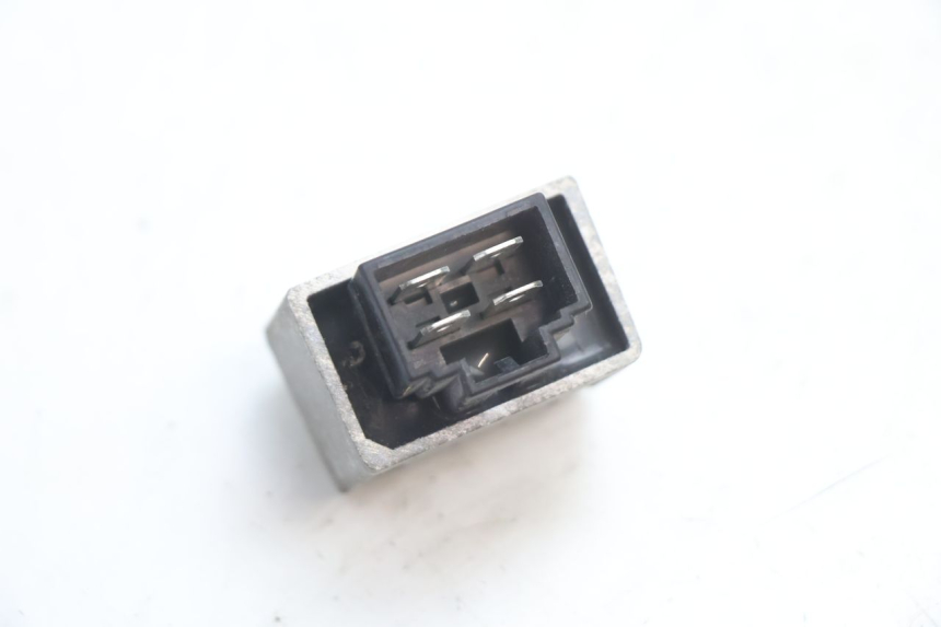 photo de Regolatore di carica PEUGEOT LUDIX ONE 50 (2004 - 2013) - Altra angolazione