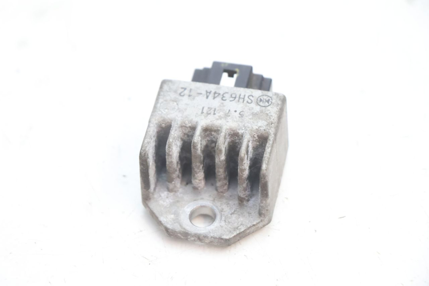 photo de Regolatore di carica PEUGEOT LUDIX ONE 50 (2004 - 2013) - Dettaglio del componente