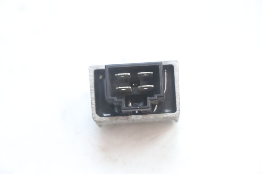 photo de Regolatore di carica PEUGEOT LUDIX ONE 50 (2004 - 2013) - Zoom sullo stato d'uso