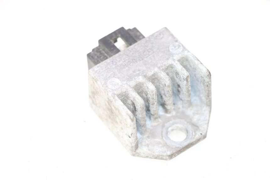 photo de Regolatore di carica PEUGEOT LUDIX ONE 50 (2004 - 2006) - Altra angolazione