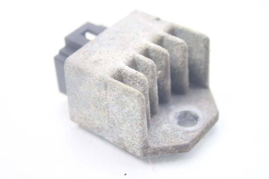 photo de REGOLATORE DI CARICA PEUGEOT LUDIX SNAKE 2T 50 (2004 - 2014) - Dettaglio del componente