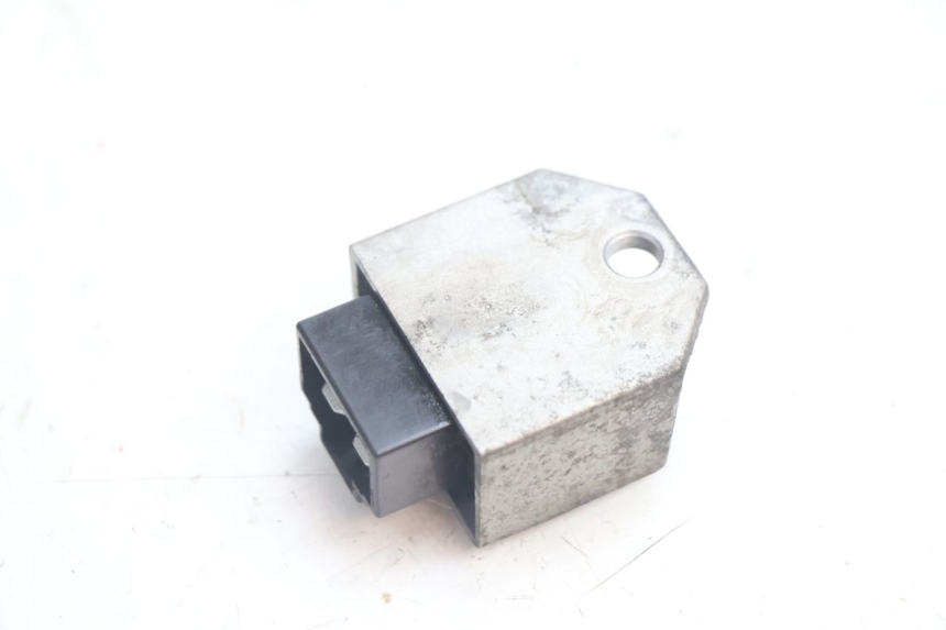 photo de REGOLATORE DI CARICA PEUGEOT LUDIX SNAKE 2T 50 (2004 - 2014) - Altra angolazione