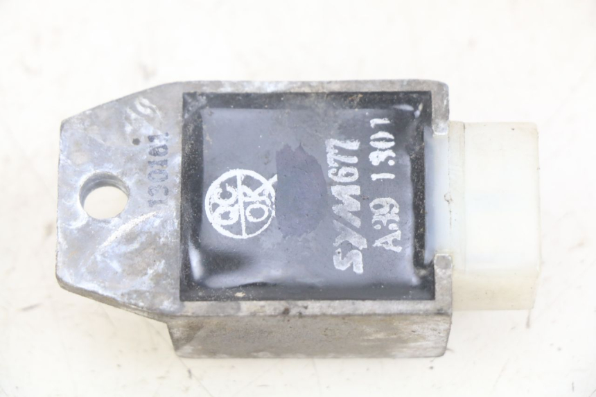 photo de REGOLATORE DI CARICA SYM MIO 50 (2011 - 2017) - Zoom sullo stato d'uso