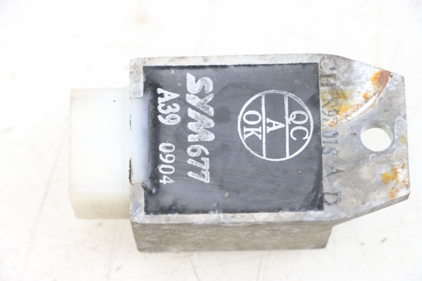 photo de Regolatore di carica SYM MIO 50 (2005 - 2010) - Zoom sullo stato d'uso