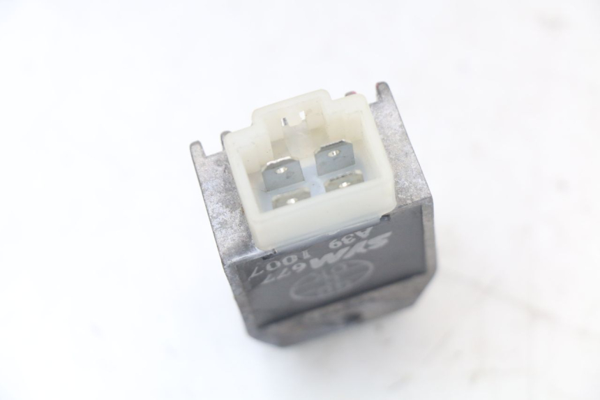 photo de REGOLATORE DI CARICA SYM MIO 50 (2011 - 2017) - Zoom sullo stato d'uso