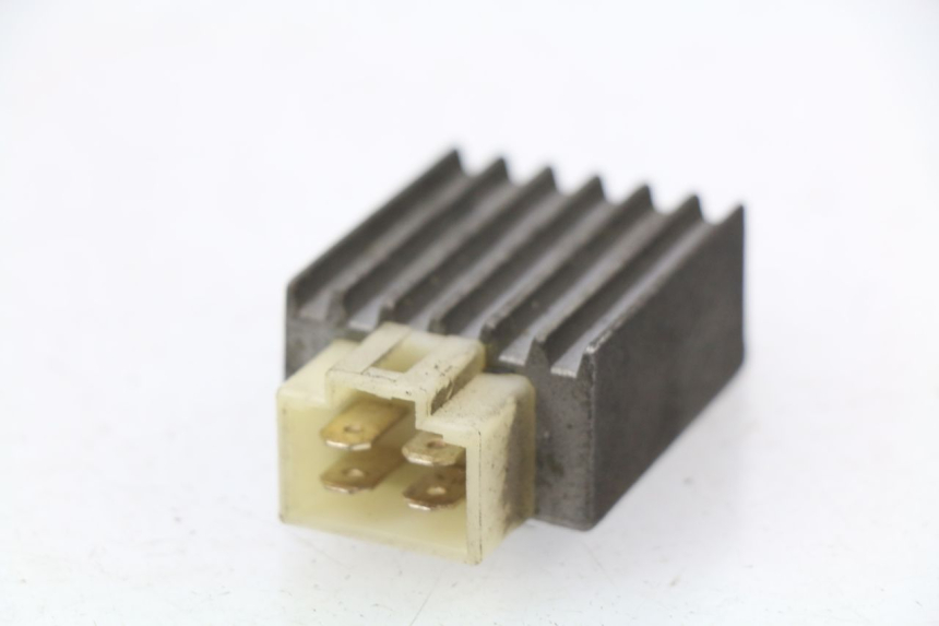 photo de REGOLATORE LINHAI MONARCH 125 (2003 - 2005) - Zoom sullo stato d'uso