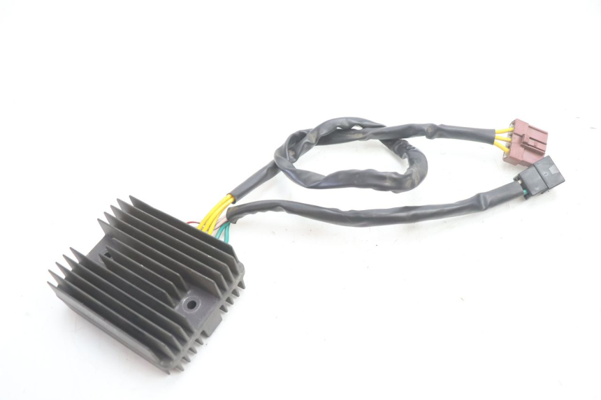 photo de REGOLATORE DI CARICA PIAGGIO MP3 LT 400 (2007 - 2012) - Vista principale