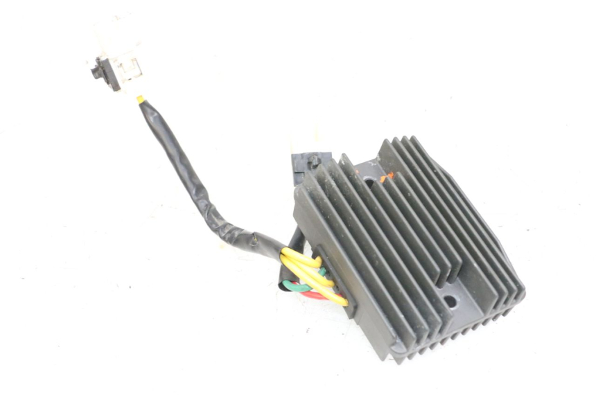 photo de REGOLATORE DI CARICA PIAGGIO MP3 500 (2014 - 2017) - Vista principale