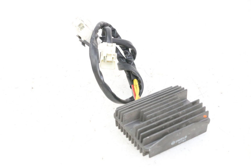 photo de REGOLATORE DI CARICA PIAGGIO MP3 500 (2014 - 2017) - Ricambio usato controllato