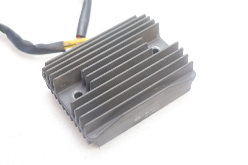 photo de REGOLATORE PIAGGIO MP3 500 (2016 - 2018) - Dettaglio del componente
