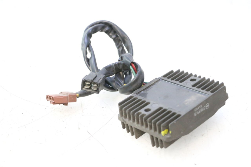 photo de REGOLATORE DI CARICA PIAGGIO MP3 500 (2011 - 2015) - Stato della superficie e materiale
