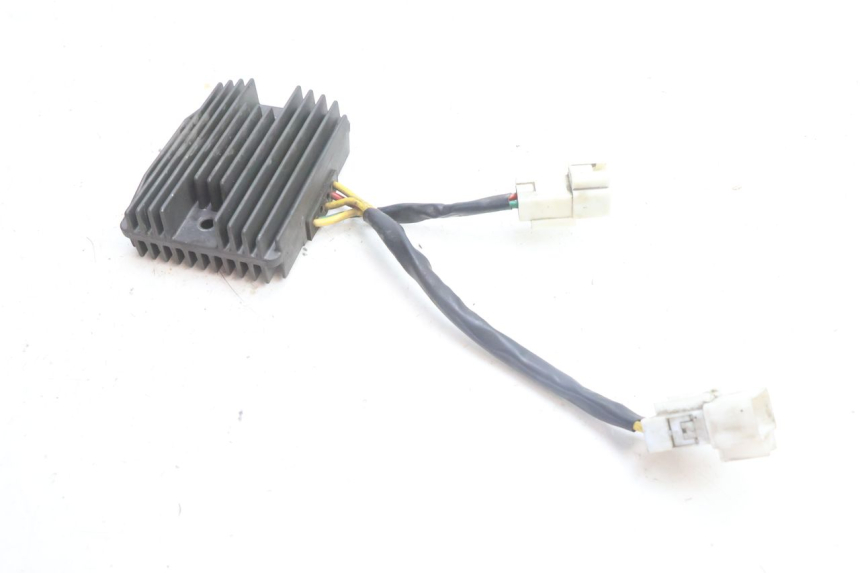 photo de REGOLATORE PIAGGIO MP3 500 (2016 - 2018) - Altra angolazione