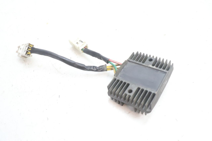 photo de REGOLATORE PIAGGIO MP3 500 (2016 - 2018) - Primo piano tecnico