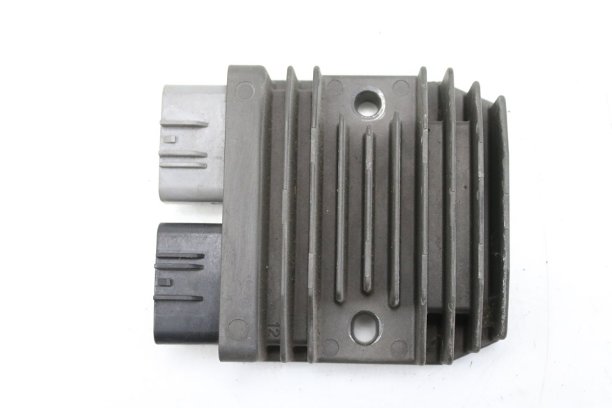 photo de REGOLATORE DI CARICA YAMAHA MT-07 MT07 700 (2018 - 2020) - Altra angolazione