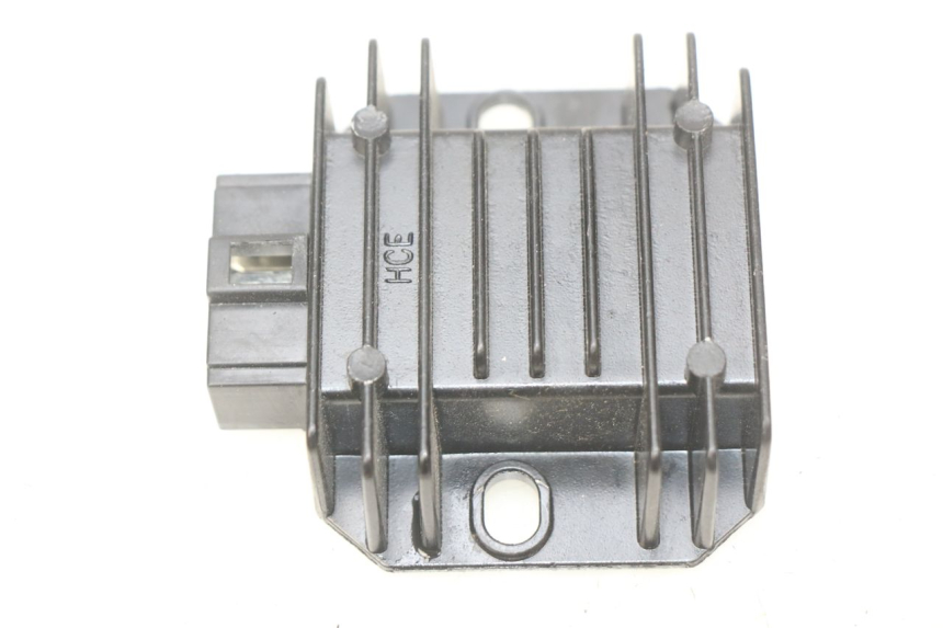 photo de REGOLATORE DI CARICA YAMAHA N-MAX NMAX 125 (2017 - 2020) - Vista principale