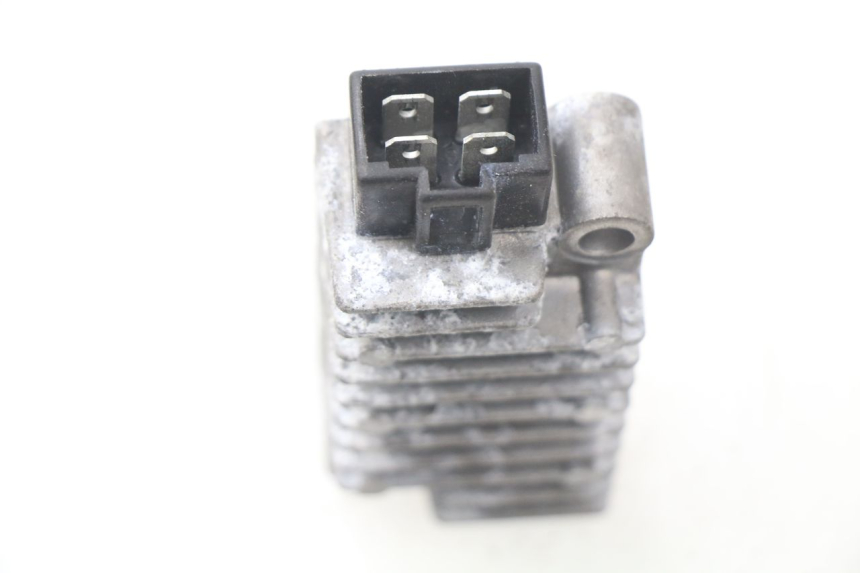 photo de REGOLATORE DI CARICA YAMAHA NEOS NEO'S 4T 50 (2008 - 2016) - Zoom sullo stato d'uso