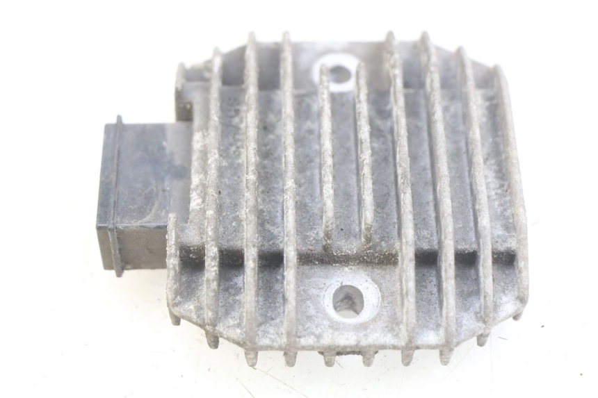 photo de REGOLATORE DI CARICA HONDA NHX LEAD 110 (2008 - 2010) - Vista principale