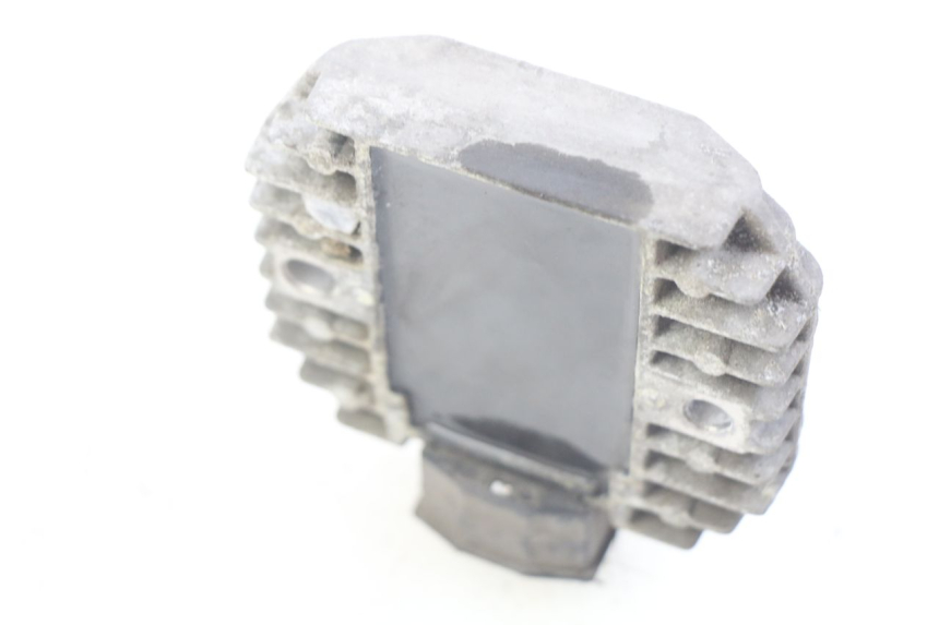 photo de REGOLATORE DI CARICA HONDA NHX LEAD 110 (2008 - 2010) - Dettaglio del componente