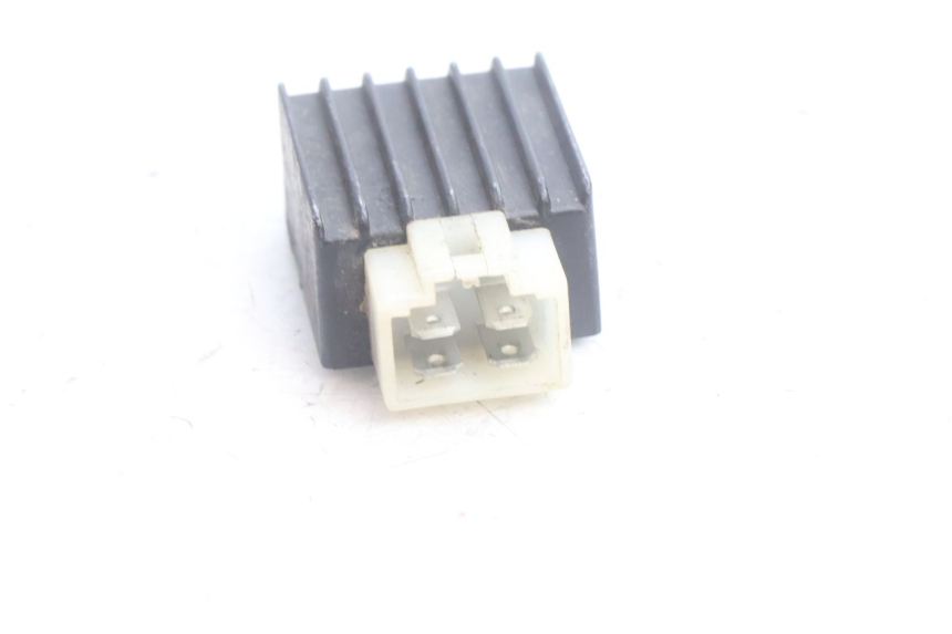 photo de REGOLATORE DI CARICA JM MOTORS OLDIES 4T 50 (2010 - 2020) - Zoom sullo stato d'uso