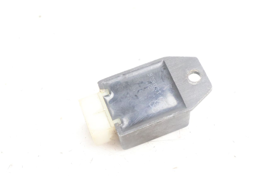 photo de REGOLATORE DI CARICA JM MOTORS OLDIES 4T 50 (2010 - 2020) - Altra angolazione