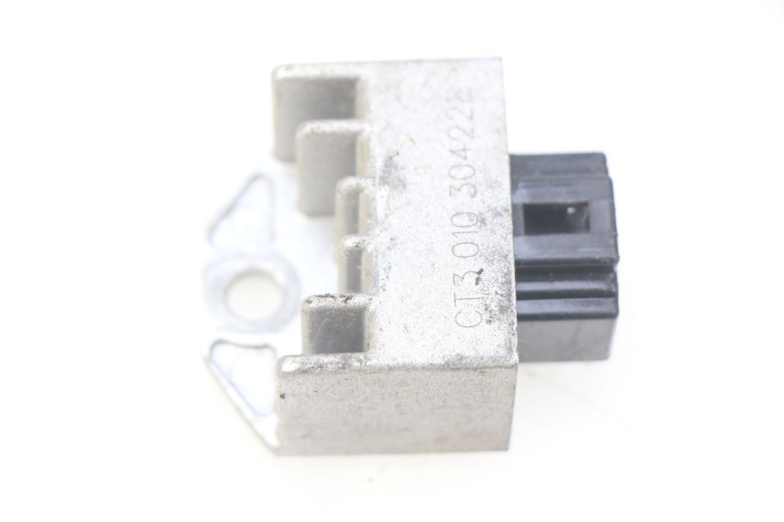 photo de REGOLATORE DI CARICA SYM ORBIT 2 2T 50 (2008 - 2018) - Vista principale