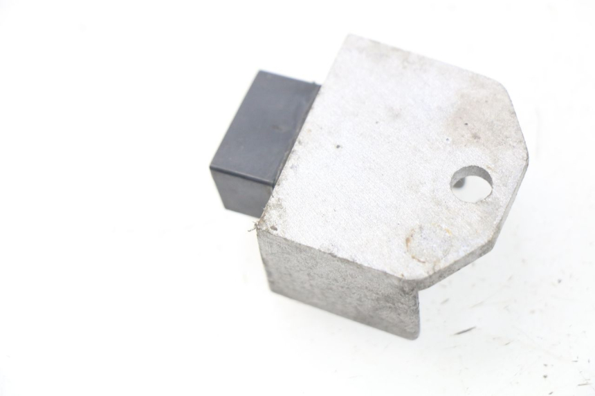 photo de REGOLATORE DI CARICA SYM ORBIT 2 4T 50 (2008 - 2017) - Dettaglio del componente