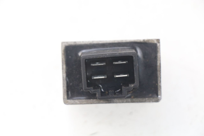 photo de REGOLATORE DI CARICA SYM ORBIT 2 4T 50 (2008 - 2017) - Altra angolazione