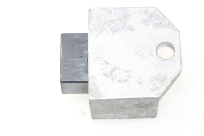 photo de REGOLATORE DI CARICA SYM ORBIT 2 4T 50 (2008 - 2017) - Dettaglio del componente