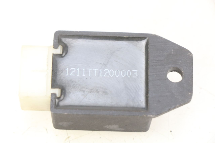 photo de REGOLATORE DI CARICA TNT MOTOR OTTO 2T 50 (2012 - 2018) - Zoom sullo stato d'uso