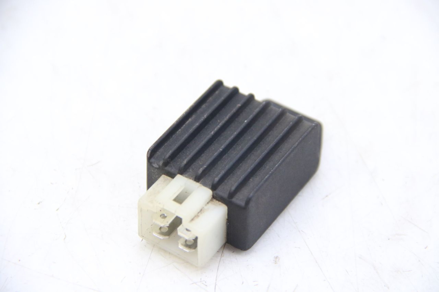 photo de REGOLATORE DI CARICA TNT MOTOR OTTO 2T 50 (2012 - 2018) - Vista principale