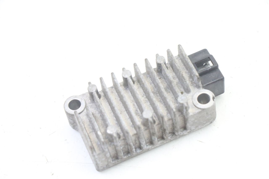 photo de Regolatore di carica MBK OVETTO 4T 50 (2008 - 2016) - Vista principale