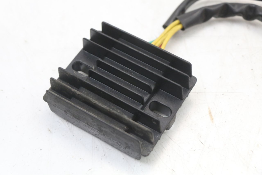 photo de REGOLATORE PEUGEOT BELVILLE 125 (2017 - 2021) - Dettaglio del componente