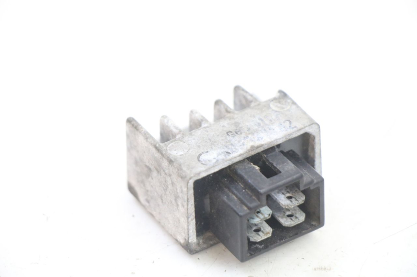 photo de REGOLATORE DI CARICA PEUGEOT CITYSTAR 50 (2013 - 2017) - Zoom sullo stato d'uso