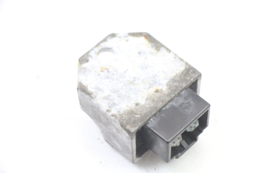 photo de REGOLATORE DI CARICA PEUGEOT CITYSTAR 50 (2013 - 2017) - Altra angolazione