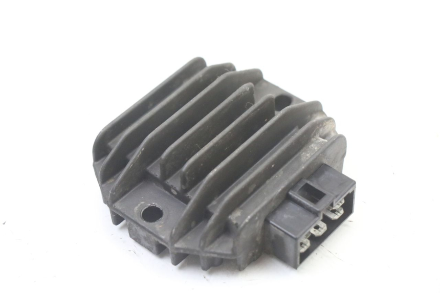 photo de REGOLATORE DI CARICA PIAGGIO X8 125 (2004 - 2007) - Vista principale