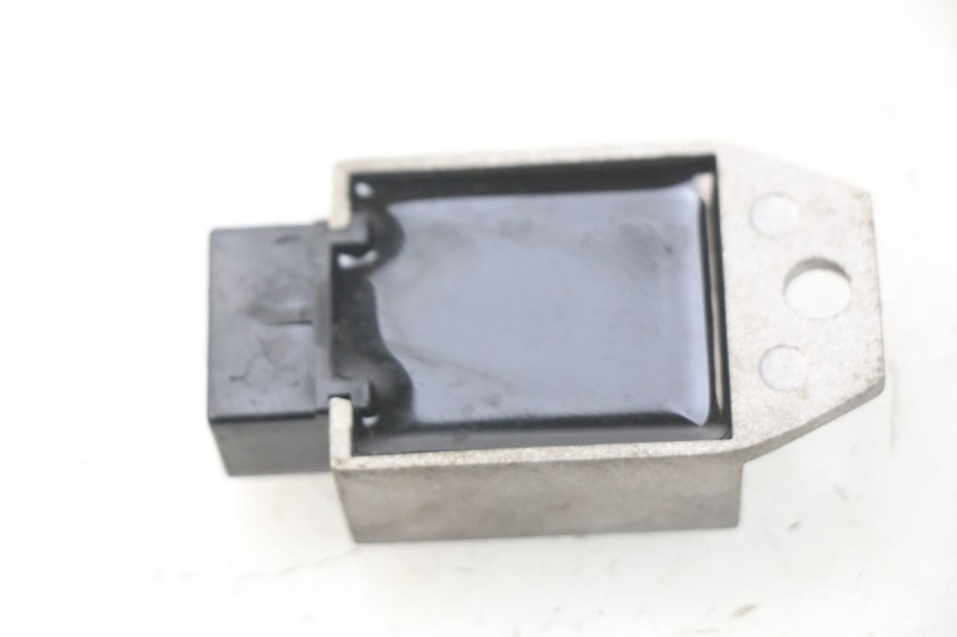 photo de REGOLATORE DI CARICA KEEWAY PIXEL 50 (2008 - 2011) - Zoom sullo stato d'uso