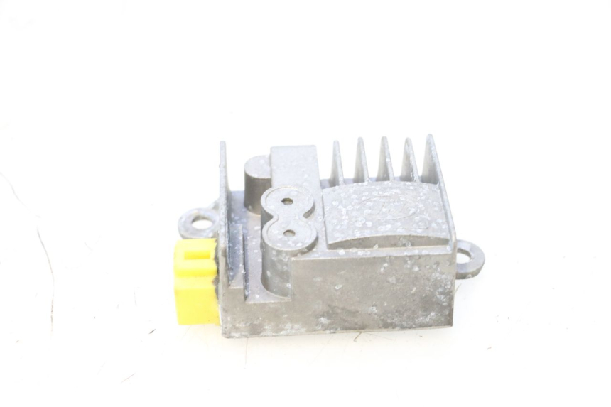 photo de REGOLATORE EFUN PUSA 1 - Dettaglio del componente