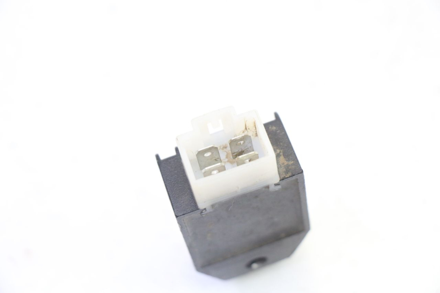 photo de REGOLATORE DI CARICA APOLLO RFZ 150 - Altra angolazione