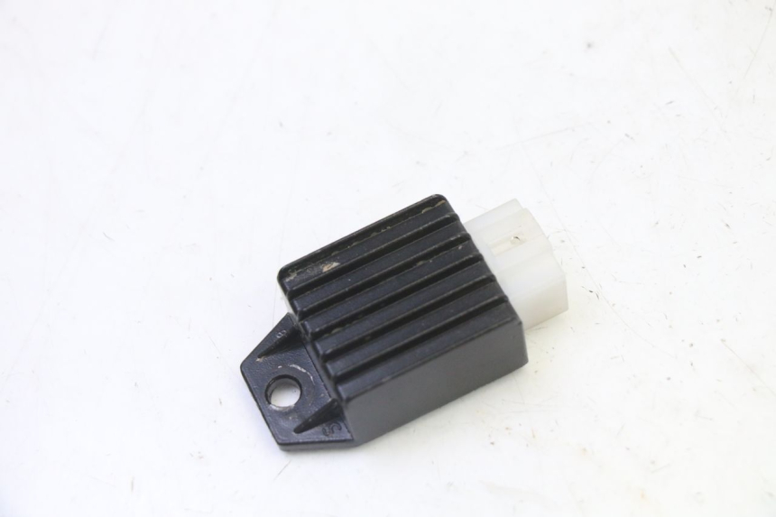 photo de REGOLATORE APOLLO RFZ 125 - Dettaglio del componente