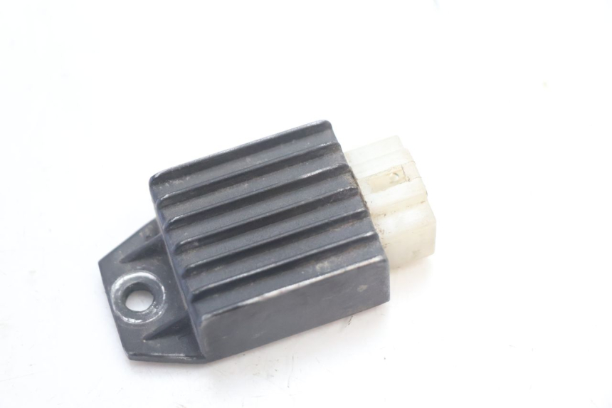 photo de REGOLATORE DI CARICA TNT MOTOR ROMA 10' 2T 50 (2011 - 2018) - Dettaglio del componente