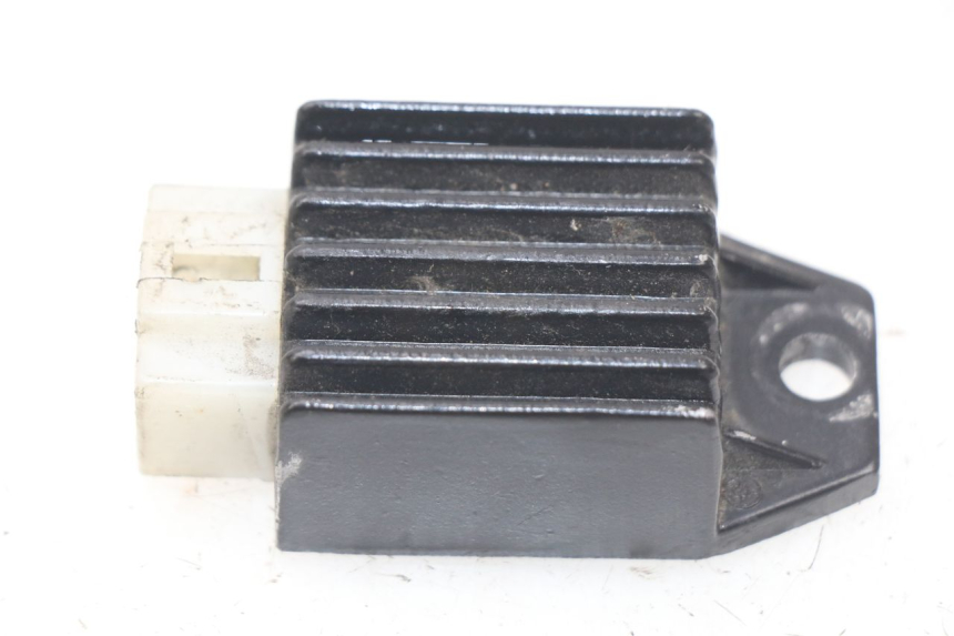 photo de REGOLATORE DI CARICA TNT MOTOR ROMA 10' 4T 50 (2007 - 2018) - Vista principale